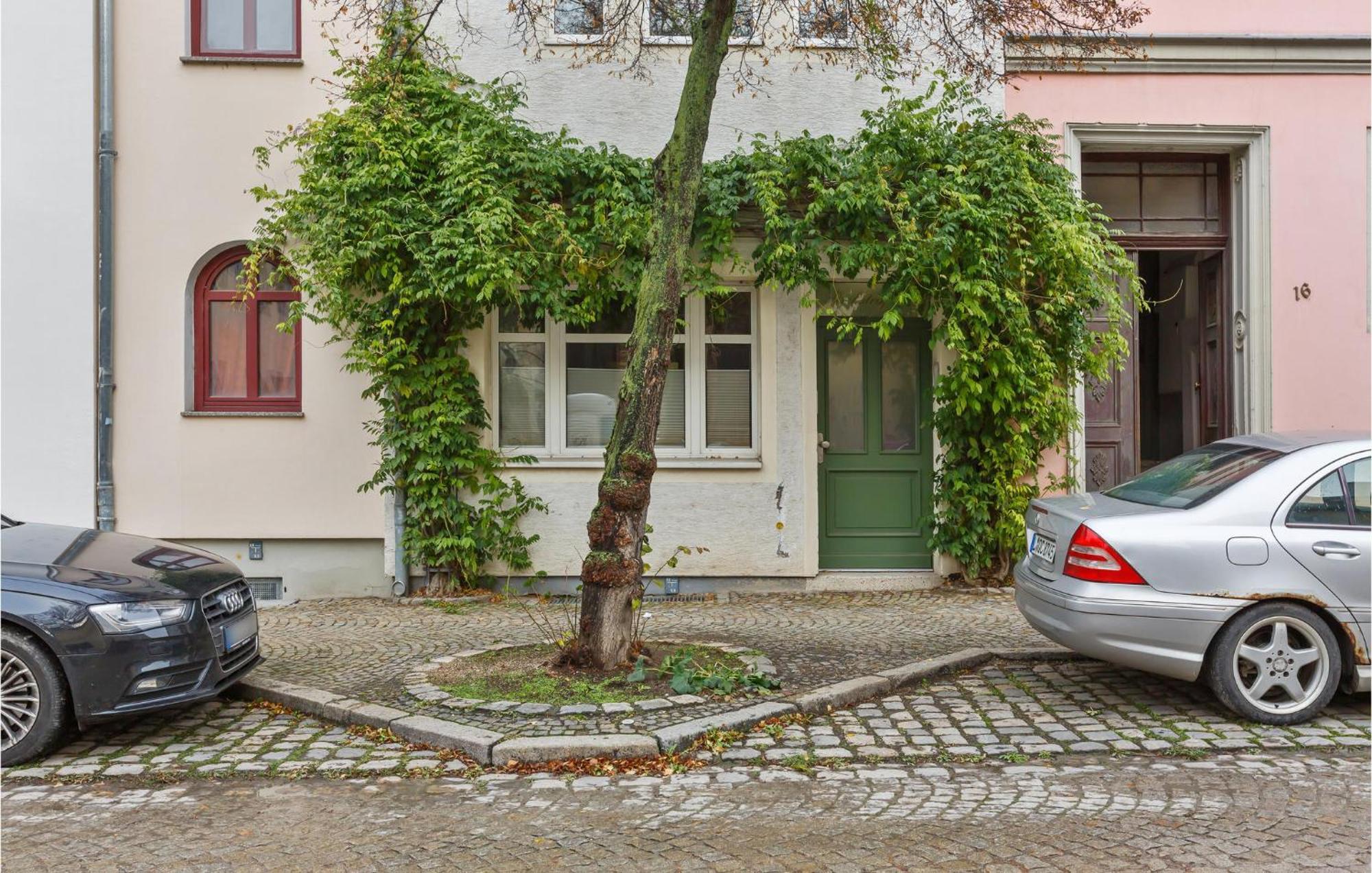 Pet Friendly Apartment In Naumburg With Kitchen Экстерьер фото